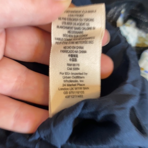 Free People Floral Navy Wanderer bell sleeve Mini dress Size XS - Picture 11 of 15